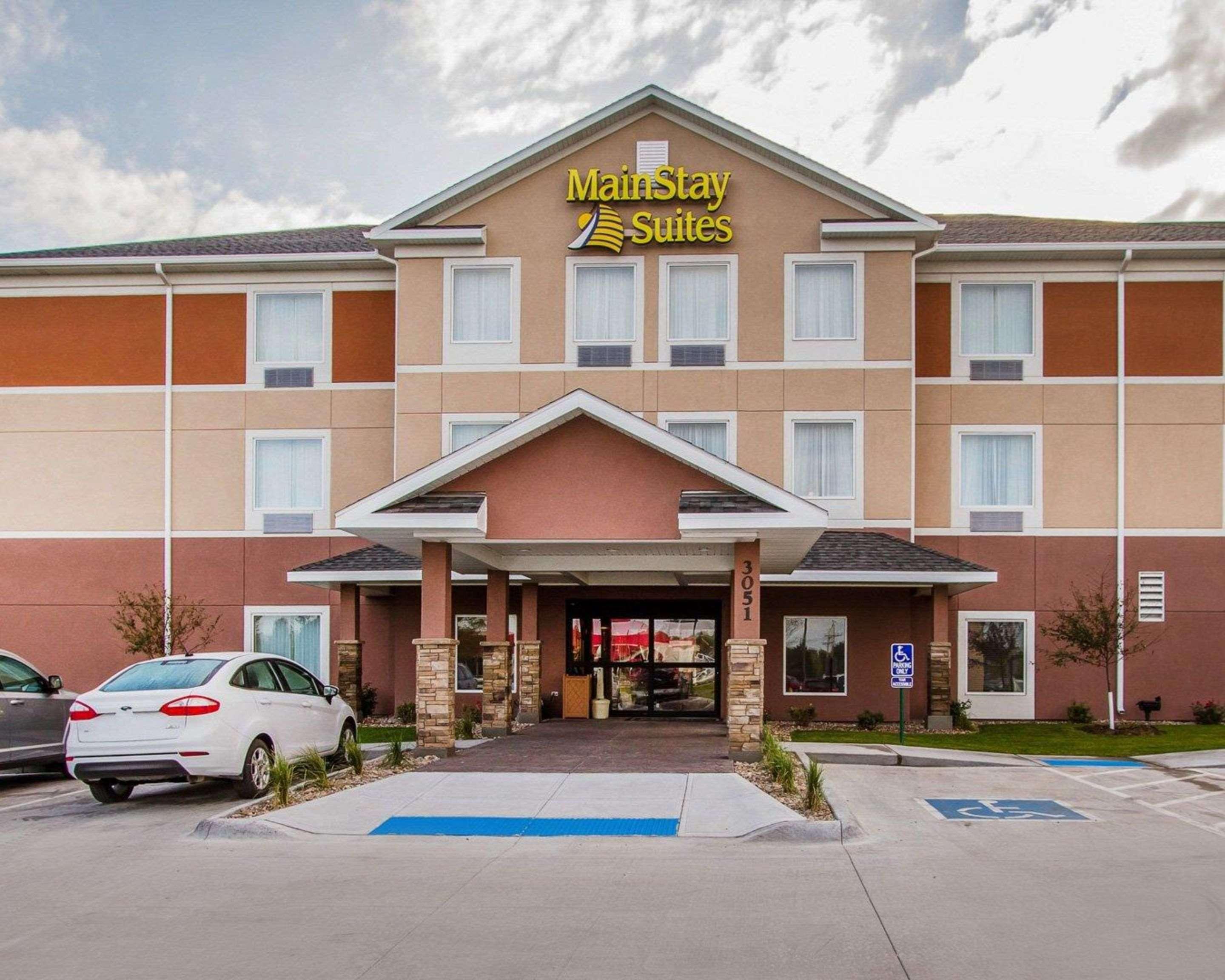 Mainstay Suites Grand Island Exterior photo